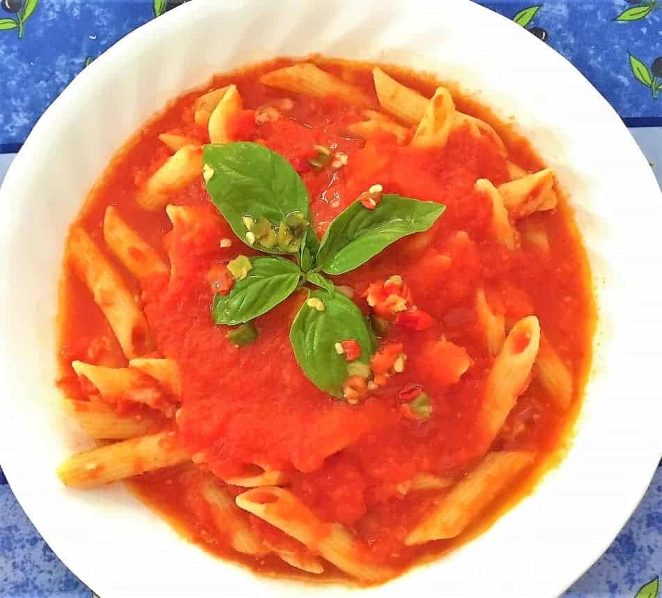pasta with homemade tomato sauce
