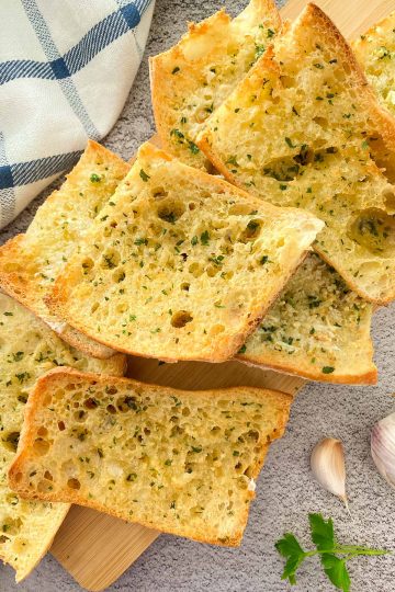 Lush Can You Air Fry Garlic Bread Scene Photography Lush Can You Air Fry Garlic Bread Scene Photography