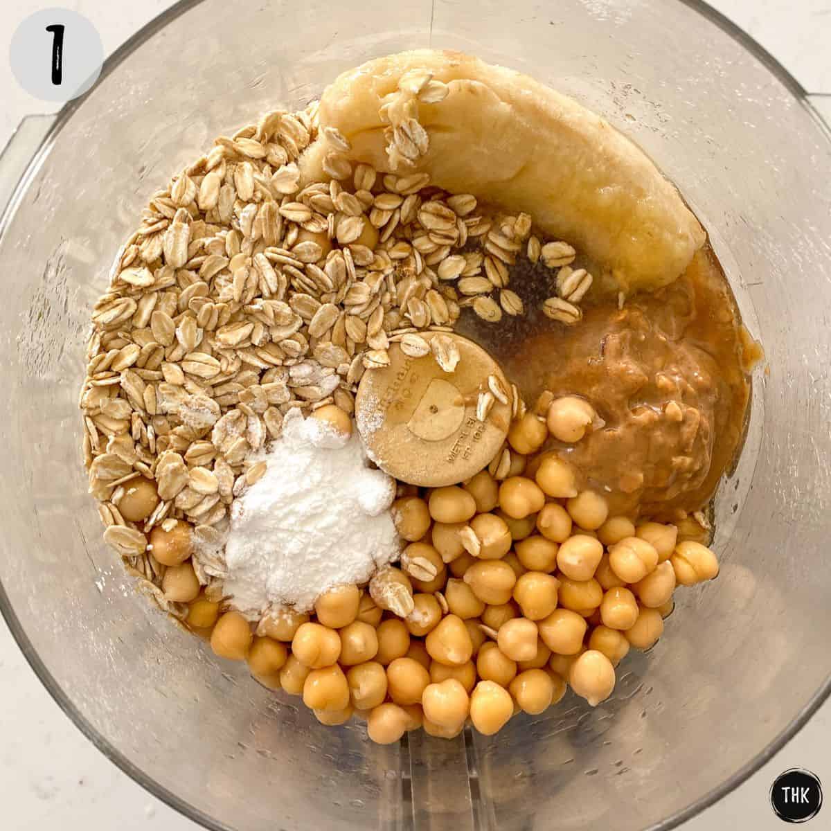 Chickpeas, oats, banana, and peanut butter in food processor.