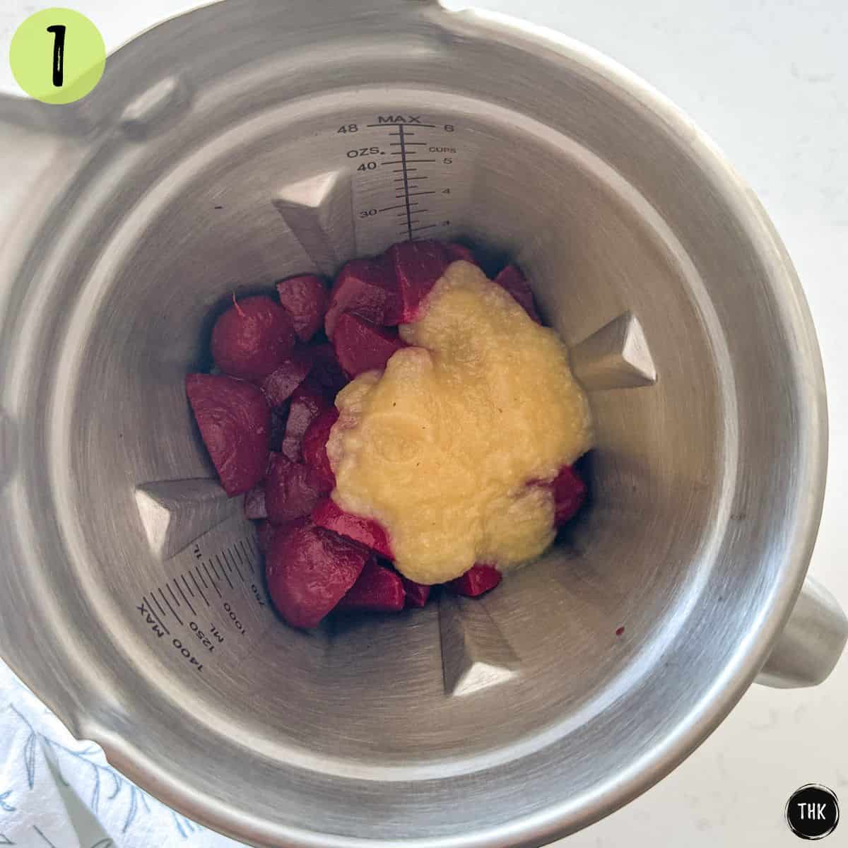 Beets and applesauce inside blender.
